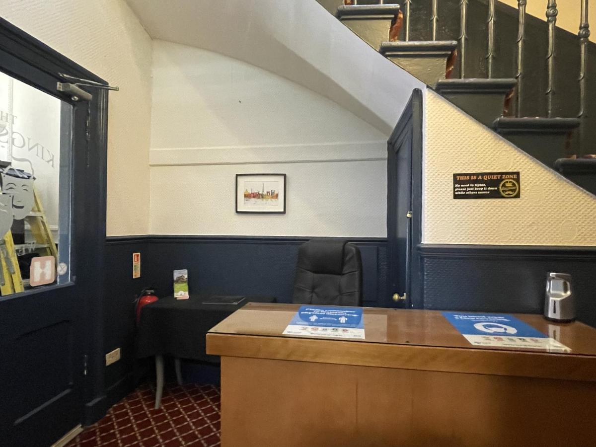 The Kingsview Townhouse - Boutique Hostel Edinburg Exteriör bild